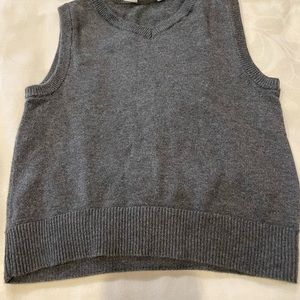 H&M boys knit great vest size 1.5/2 great condition
